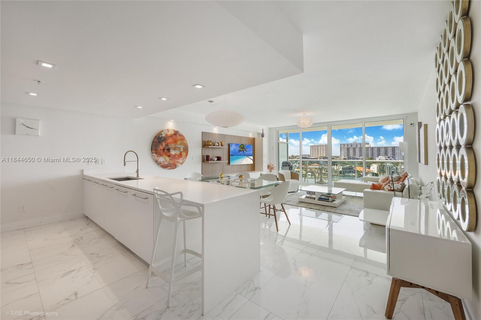 Photo of 400 Sunny Isles Blvd  #704, Sunny Isles Beach, Florida, 33160 - 