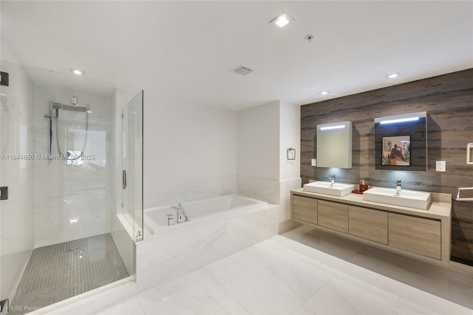 Photo of 400 Sunny Isles Blvd  #704, Sunny Isles Beach, Florida, 33160 - 