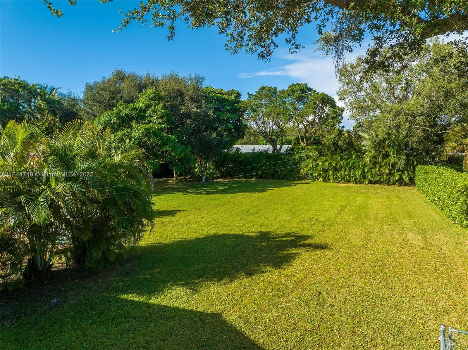 See details / sq. ft. $ 2025-07-22 0 Photo