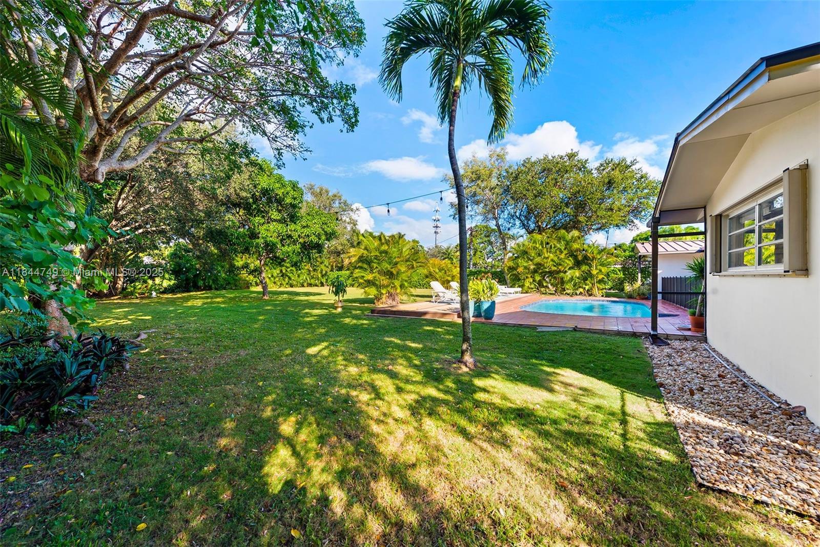 See details / sq. ft. $ 2025-07-22 0 Photo