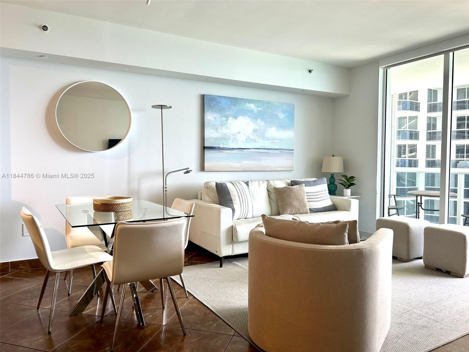 See details 3009 1 / 1 844 sq. ft. $ 2025-07-22 0 Photo