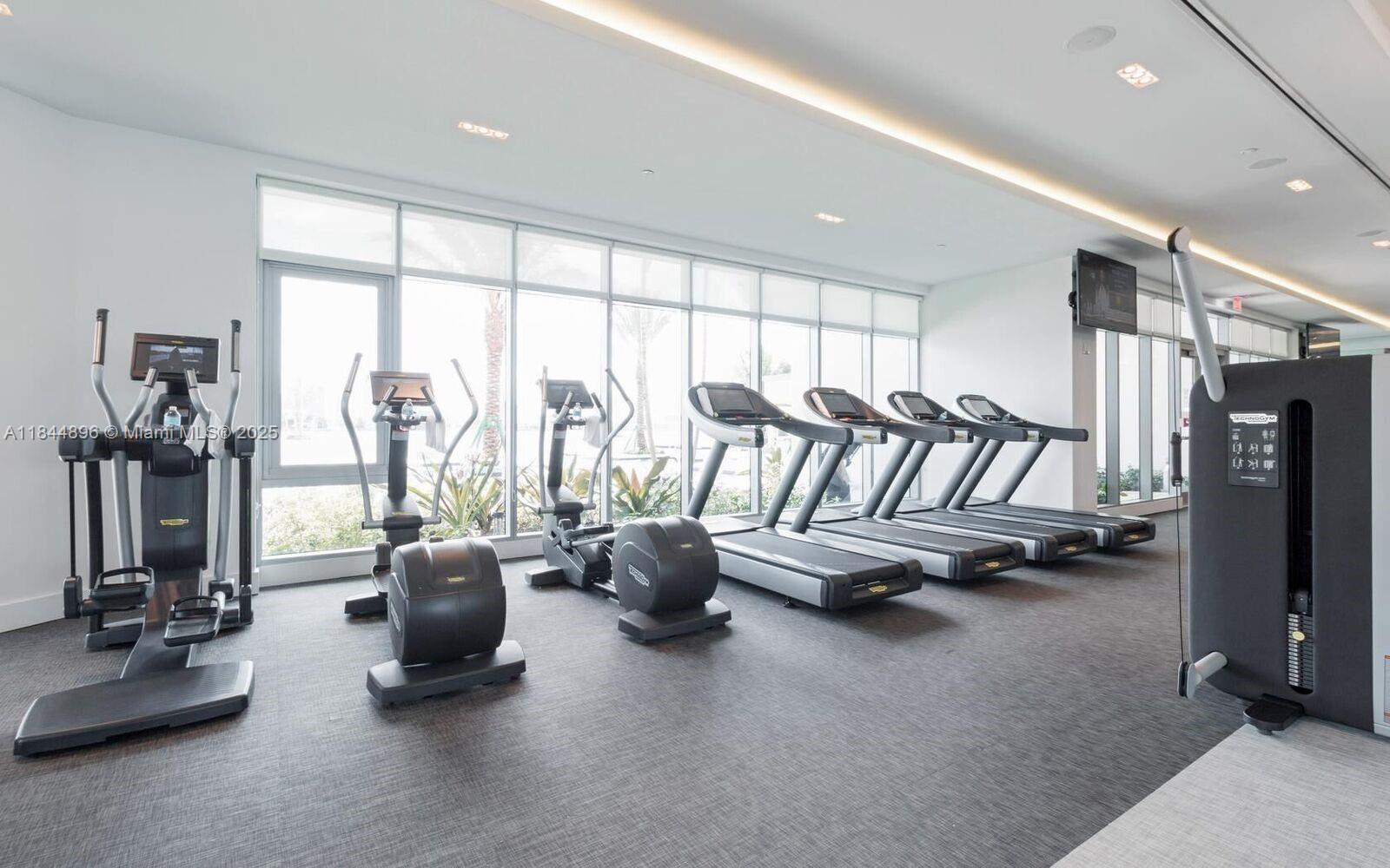 Photo of 17111 Biscayne Blvd  #1406, North Miami Beach, Florida, 33160 - 