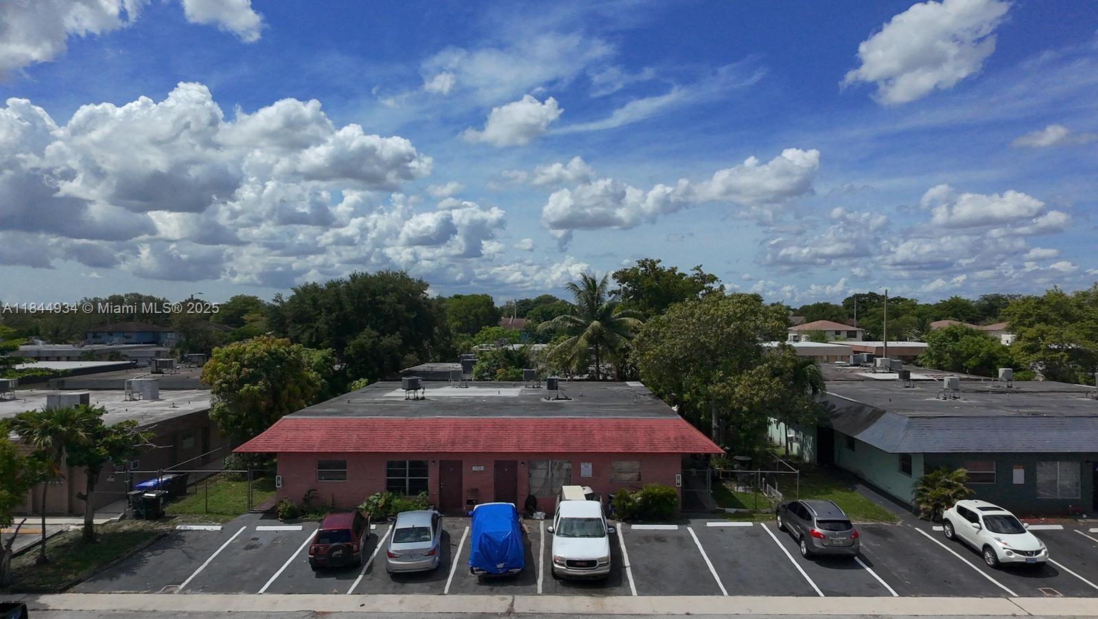 See details / 3732 sq. ft. $ 2025-08-02 0 Photo