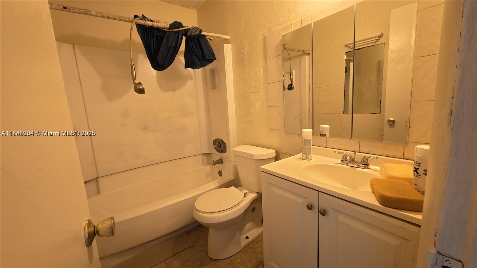 See details / 3732 sq. ft. $ 2025-08-02 0 Photo