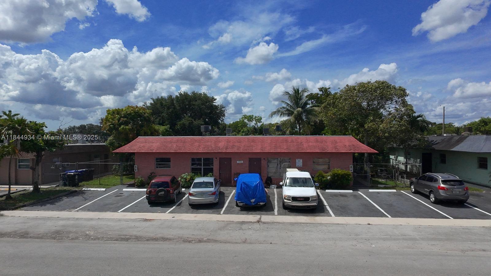 See details / 3732 sq. ft. $ 2025-08-02 0 Photo