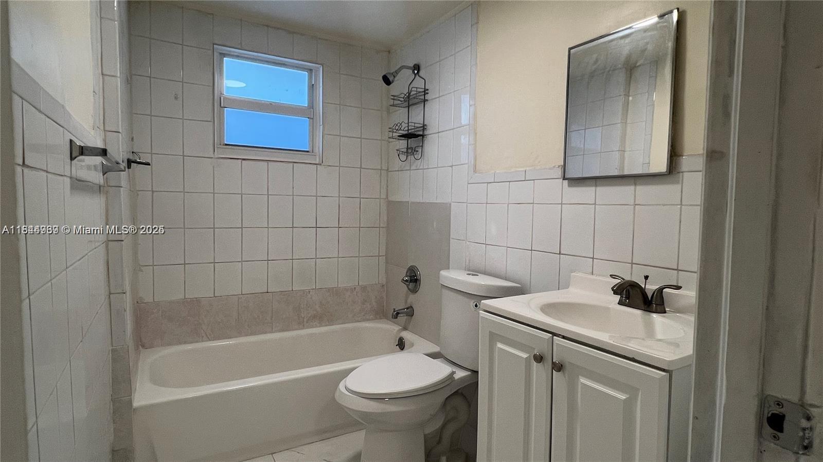 See details / 2822 sq. ft. $ 2025-07-22 0 Photo