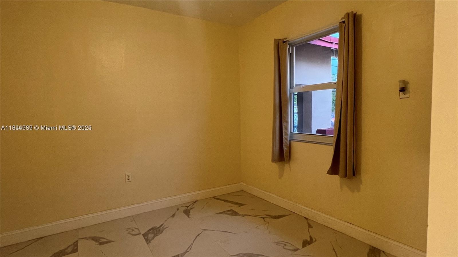 See details / 2822 sq. ft. $ 2025-07-22 0 Photo