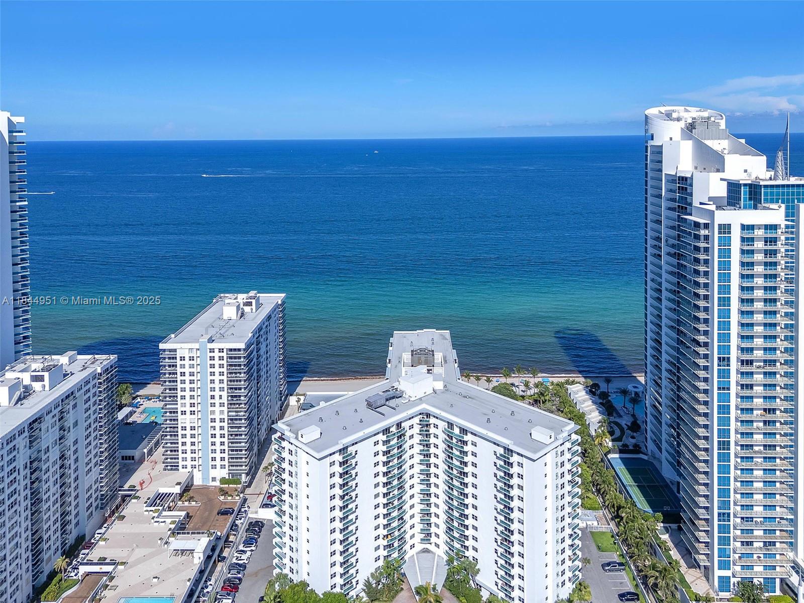 Photo of 3001 Ocean Dr  #1231, Hollywood, Florida, 33019 - 
