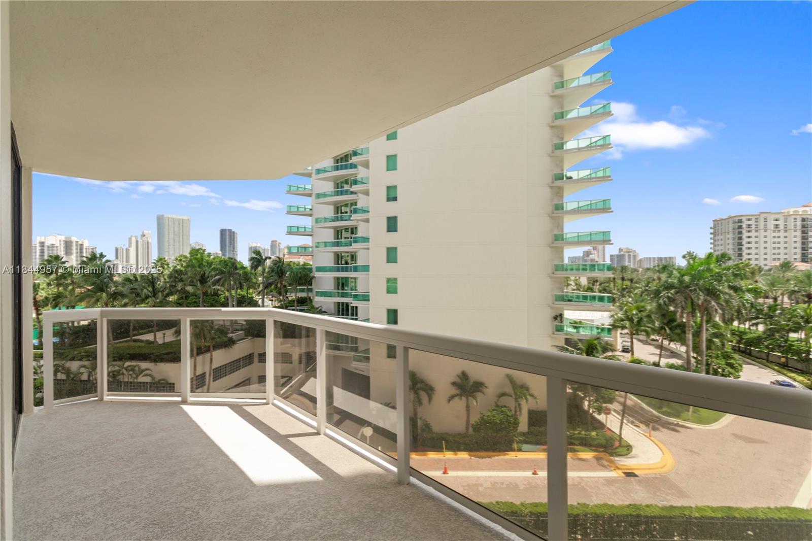 Photo of 20185 Country Club Dr  #502, Aventura, Florida, 33180 - 