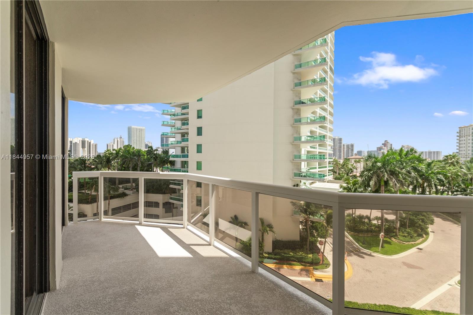 Photo of 20185 Country Club Dr  #502, Aventura, Florida, 33180 - 