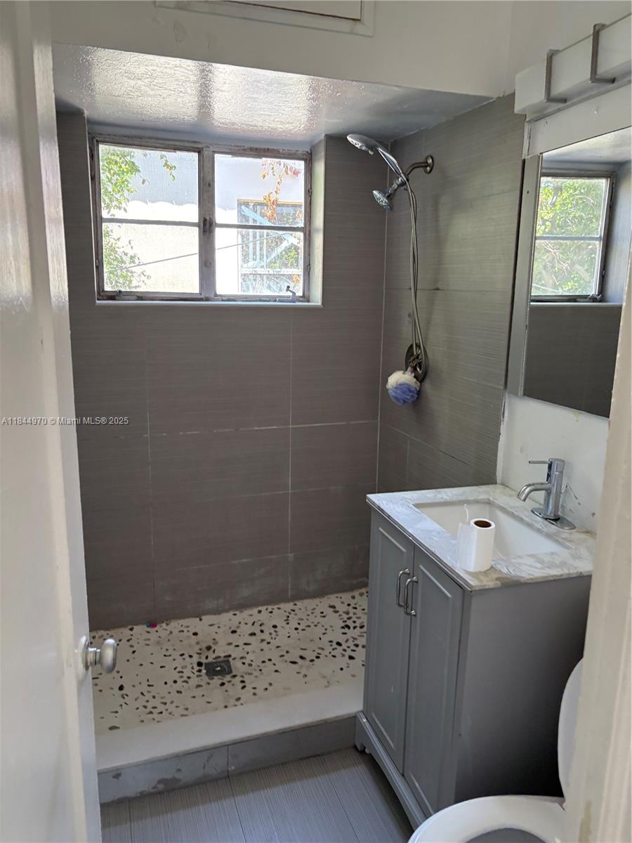 See details / 1962 sq. ft. $ 2025-07-22 0 Photo
