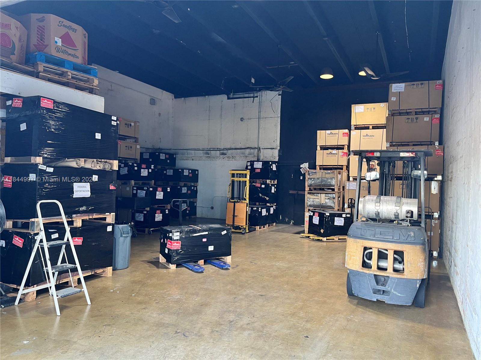 See details / sq. ft. $ 2025-08-27 0 Photo