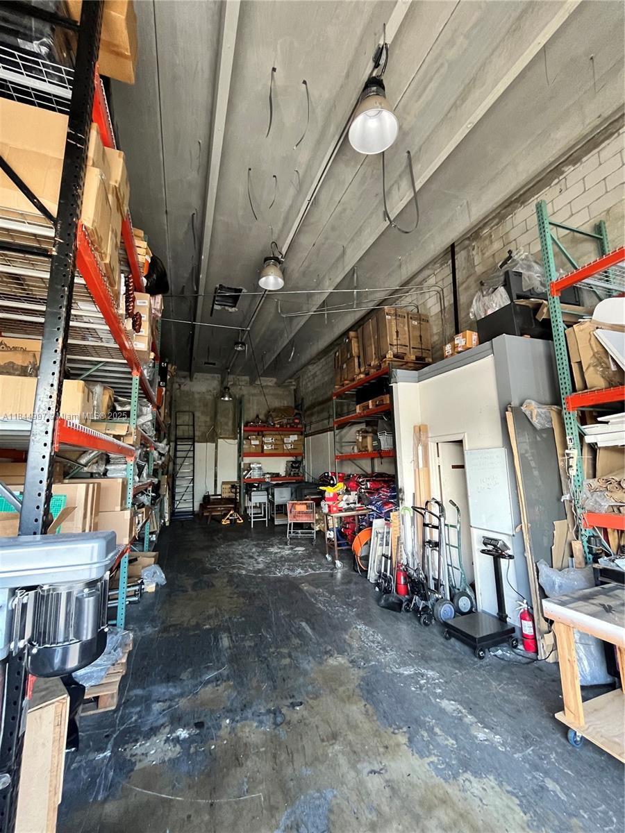See details / sq. ft. $ 2025-08-27 0 Photo