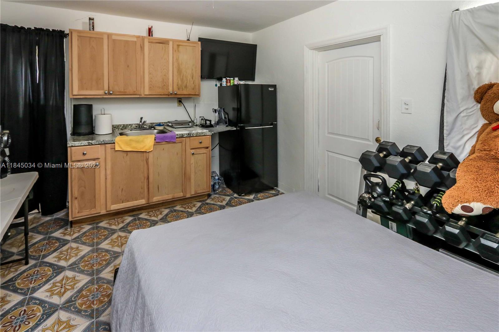Ver detalles / 1200 sq. ft. $ 2025-07-22 0 foto