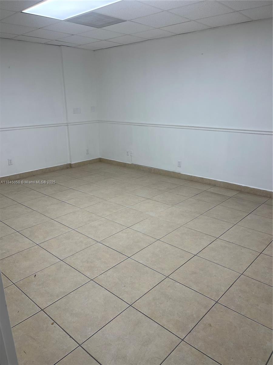 See details A9 / sq. ft. $ 2025-07-22 0 Photo