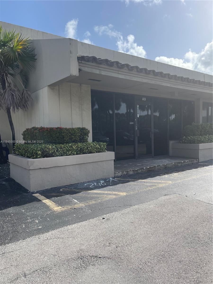 See details A9 / sq. ft. $ 2025-07-22 0 Photo