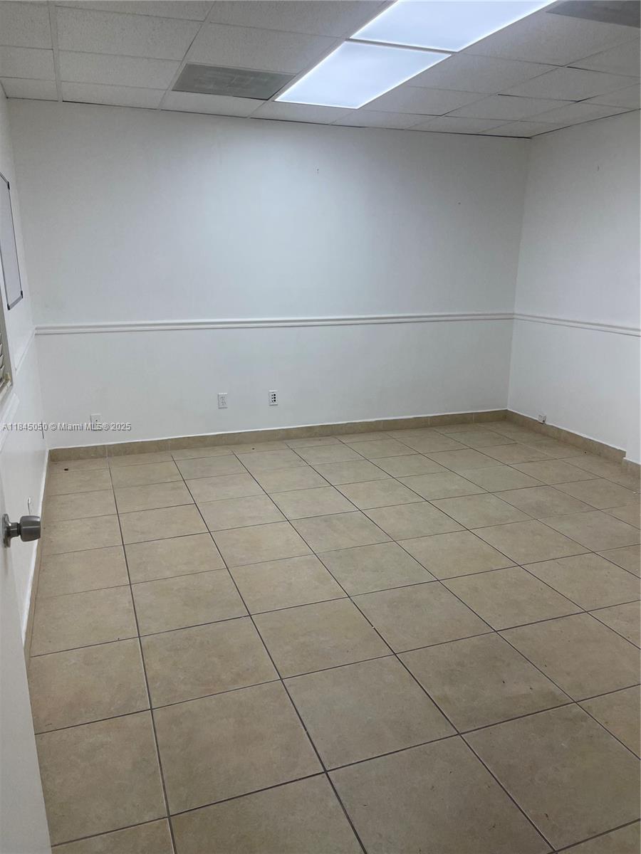 See details A9 / sq. ft. $ 2025-07-22 0 Photo