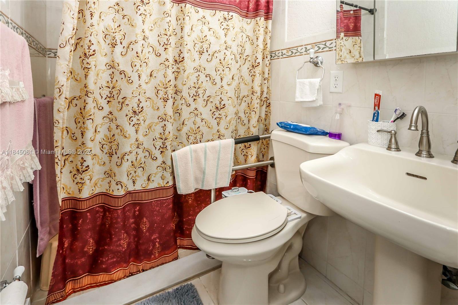 See details / sq. ft. $ 2025-07-22 0 Photo