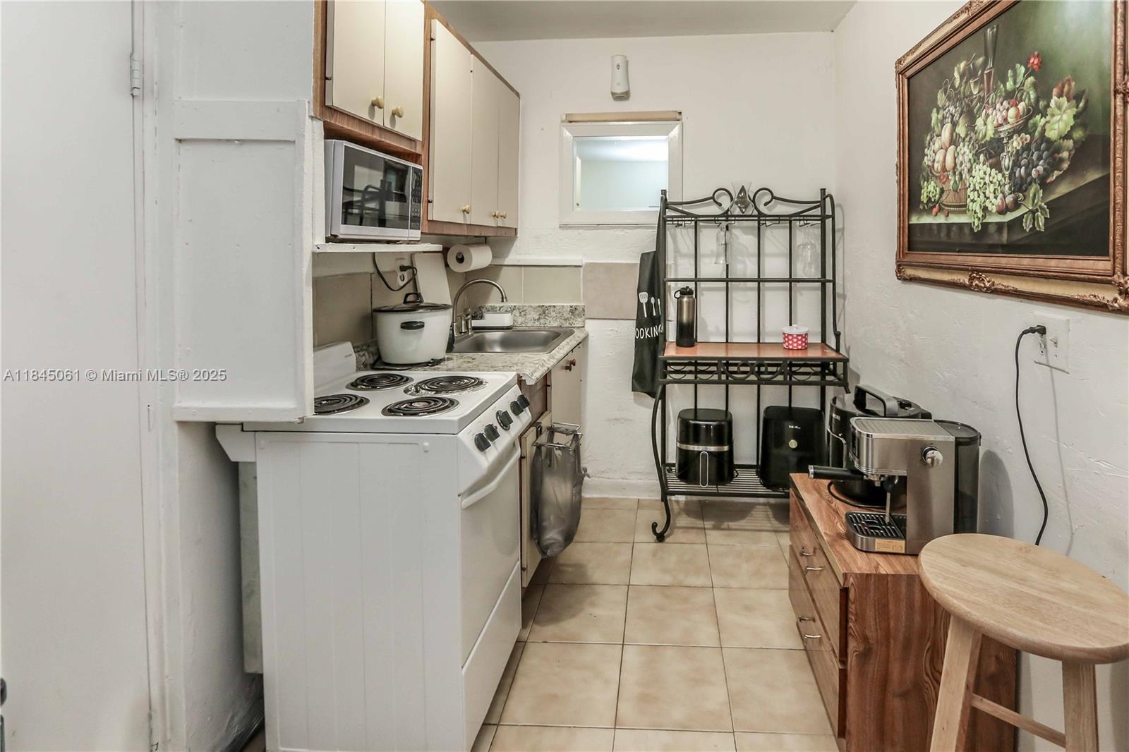 See details / sq. ft. $ 2025-07-22 0 Photo