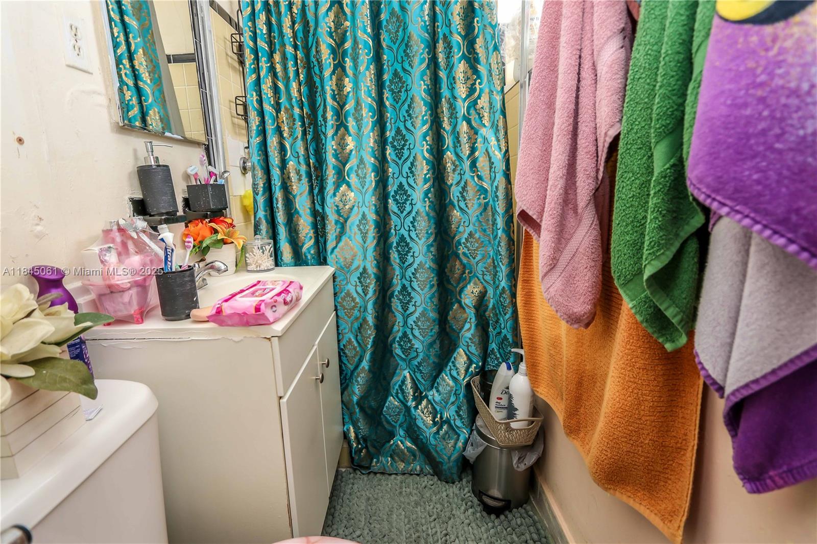 See details / sq. ft. $ 2025-07-22 0 Photo