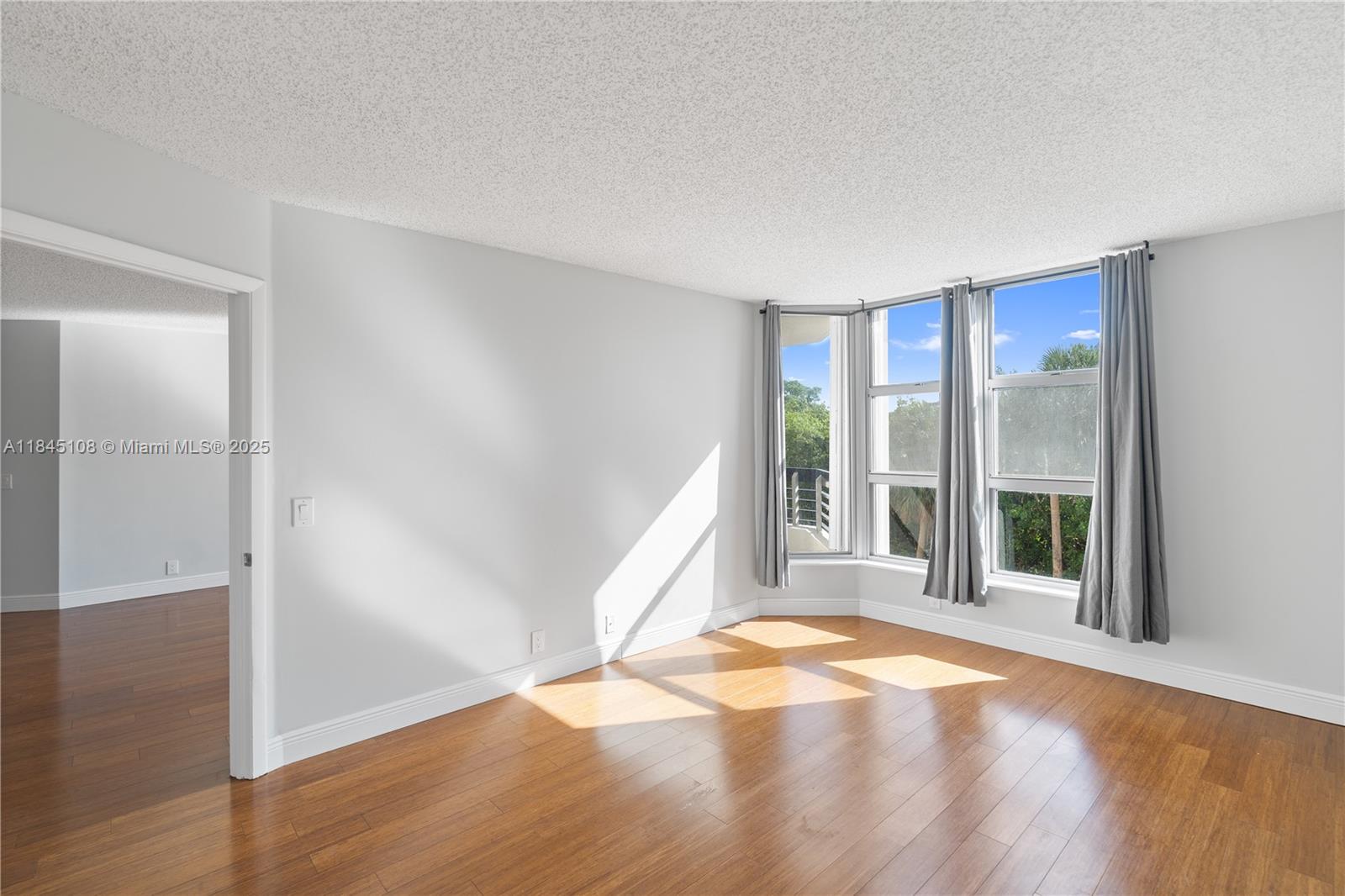 Photo of 3400 192nd St  #311, Aventura, Florida, 33180 - 