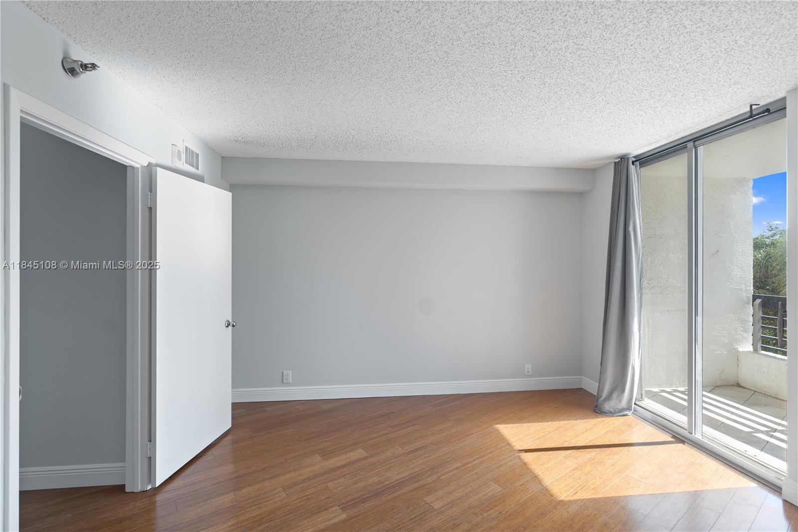 Photo of 3400 192nd St  #311, Aventura, Florida, 33180 - 