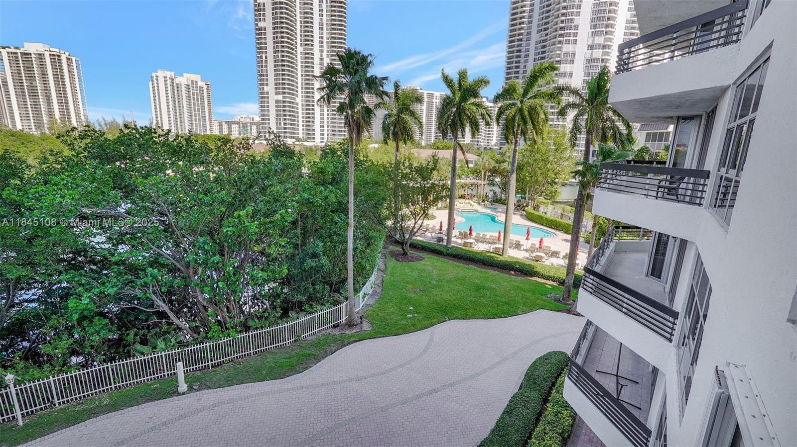 Photo of 3400 192nd St  #311, Aventura, Florida, 33180 - 