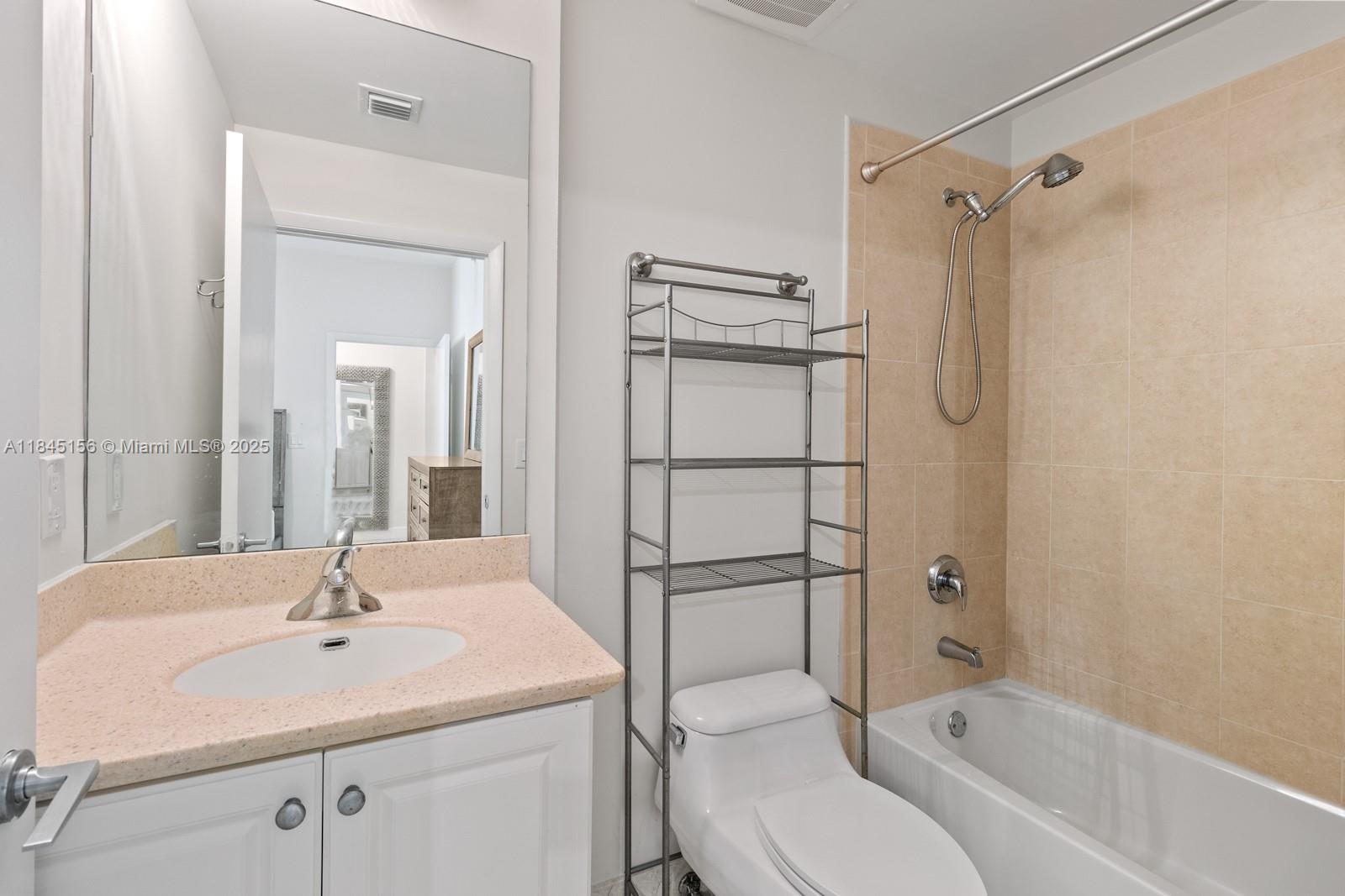 Photo of 3340 190th St  #405, Aventura, Florida, 33180 - 