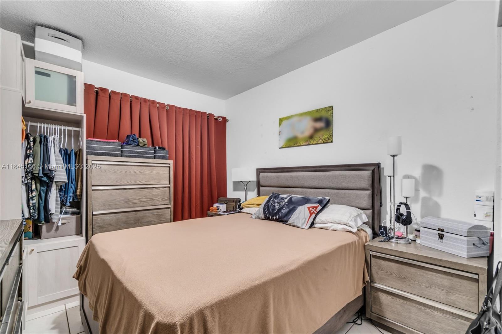 See details / 3228 sq. ft. $ 2025-07-22 0 Photo