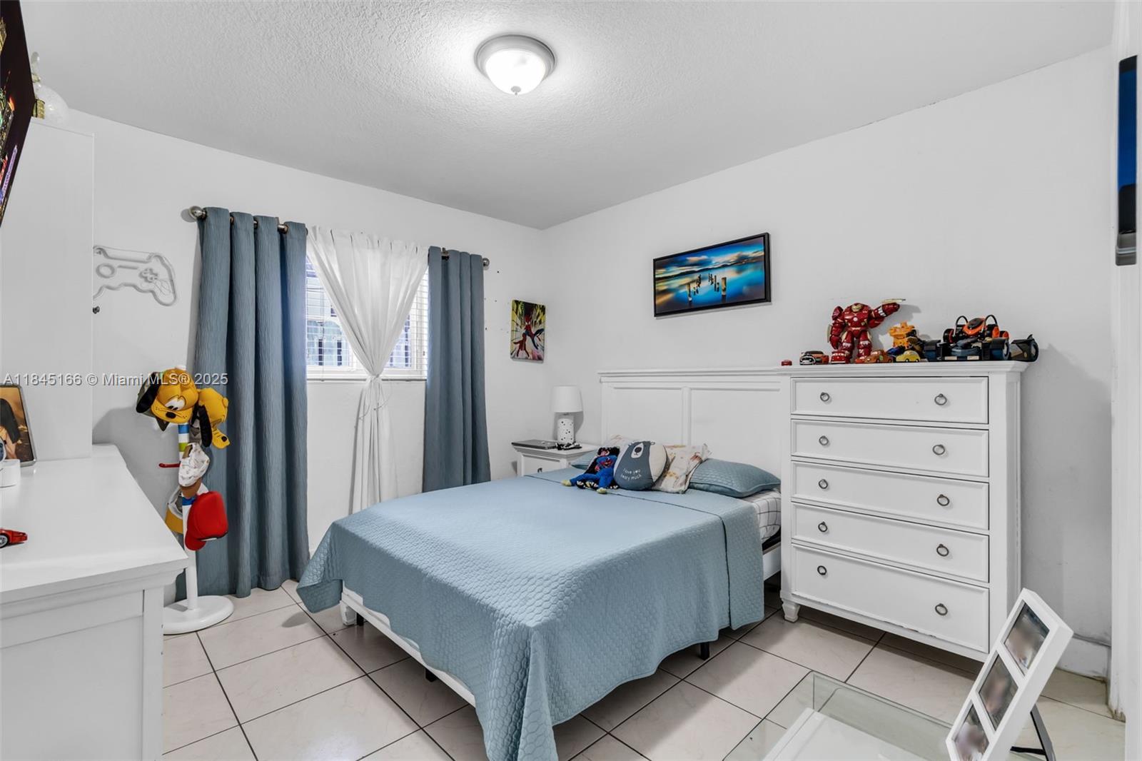 See details / 3228 sq. ft. $ 2025-07-22 0 Photo