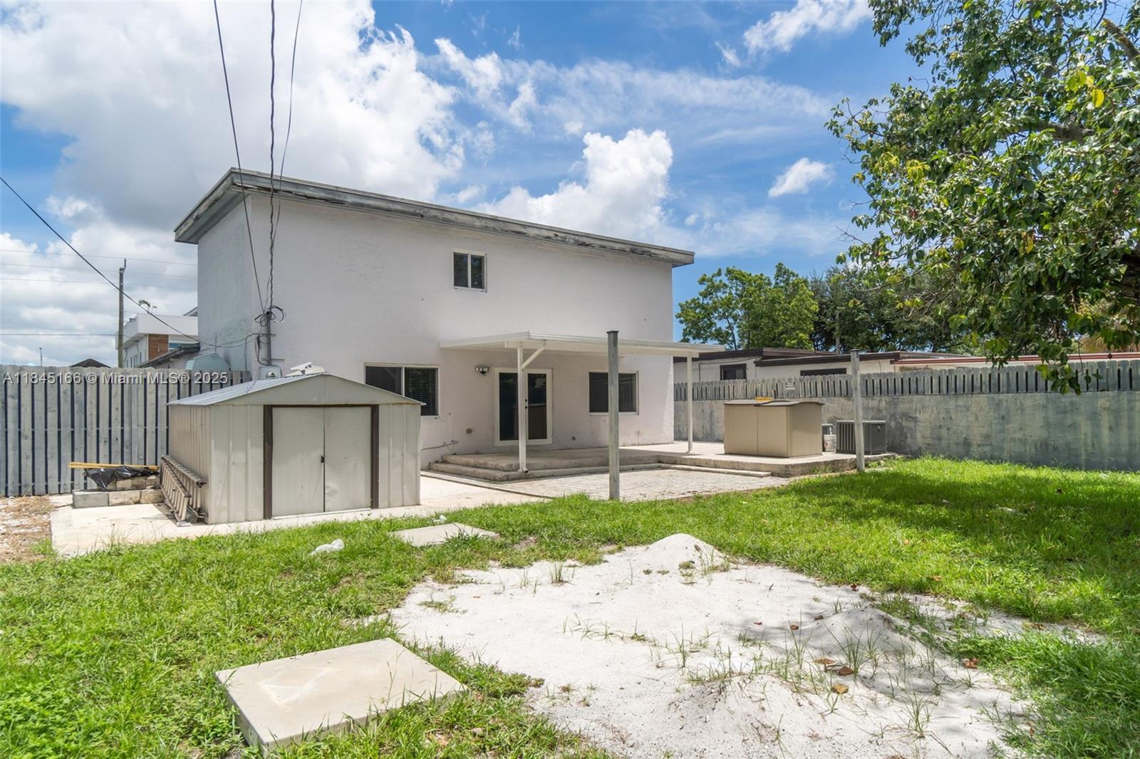 See details / 3228 sq. ft. $ 2025-07-22 0 Photo