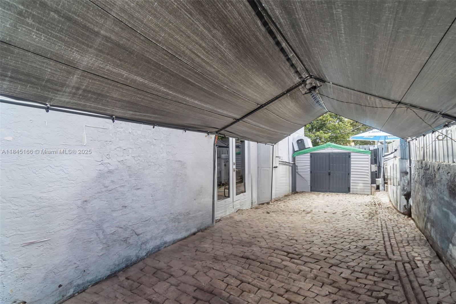 See details / 3228 sq. ft. $ 2025-07-22 0 Photo