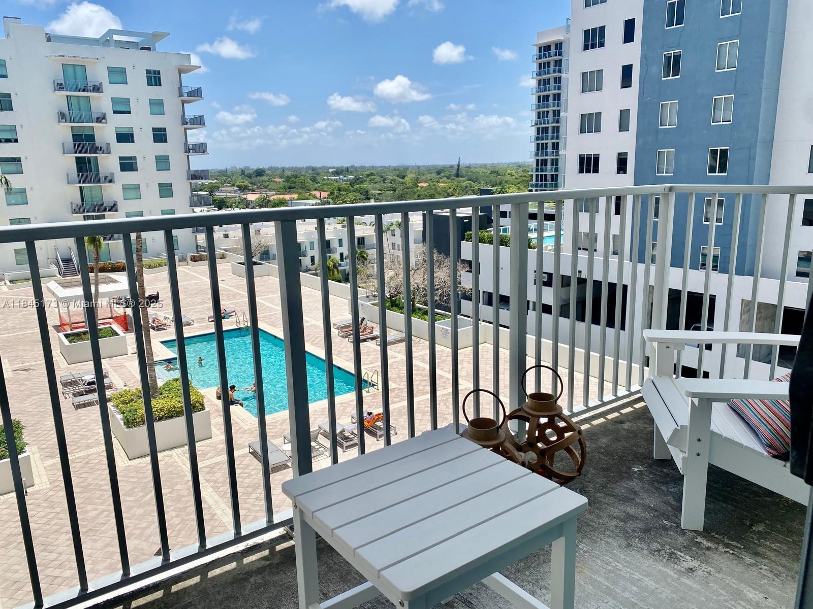 Photo of 140 Dixie Hwy  #704, Hollywood, Florida, 33020 - 