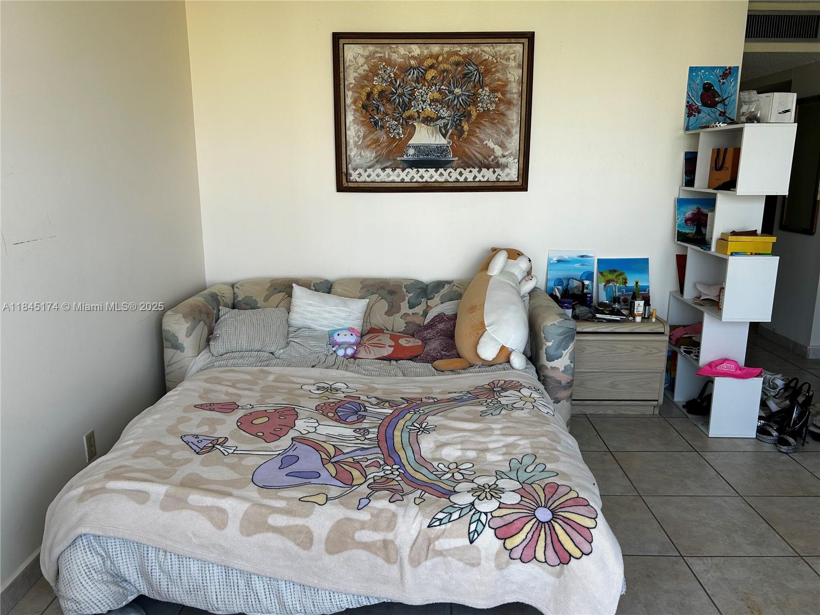 See details 1415 0 / 1 732 sq. ft. $ 2025-07-22 0 Photo