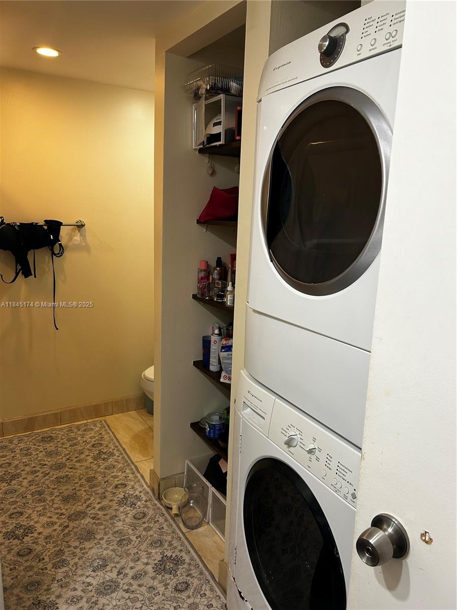 See details 1415 0 / 1 732 sq. ft. $ 2025-07-22 0 Photo
