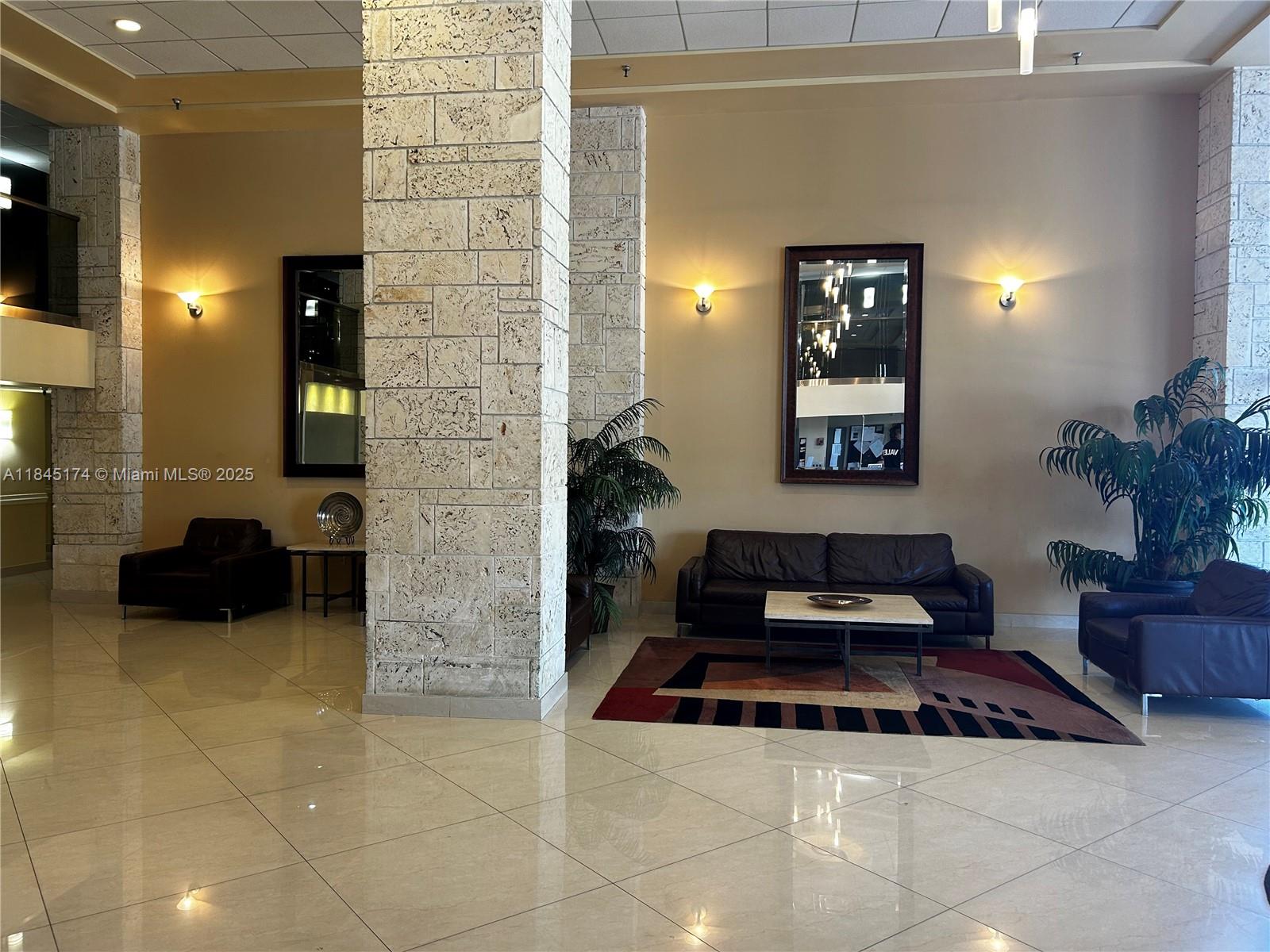 See details 1415 0 / 1 732 sq. ft. $ 2025-07-22 0 Photo