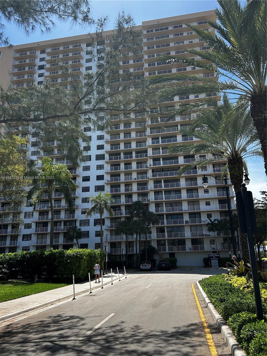 See details 1415 0 / 1 732 sq. ft. $ 2025-07-22 0 Photo