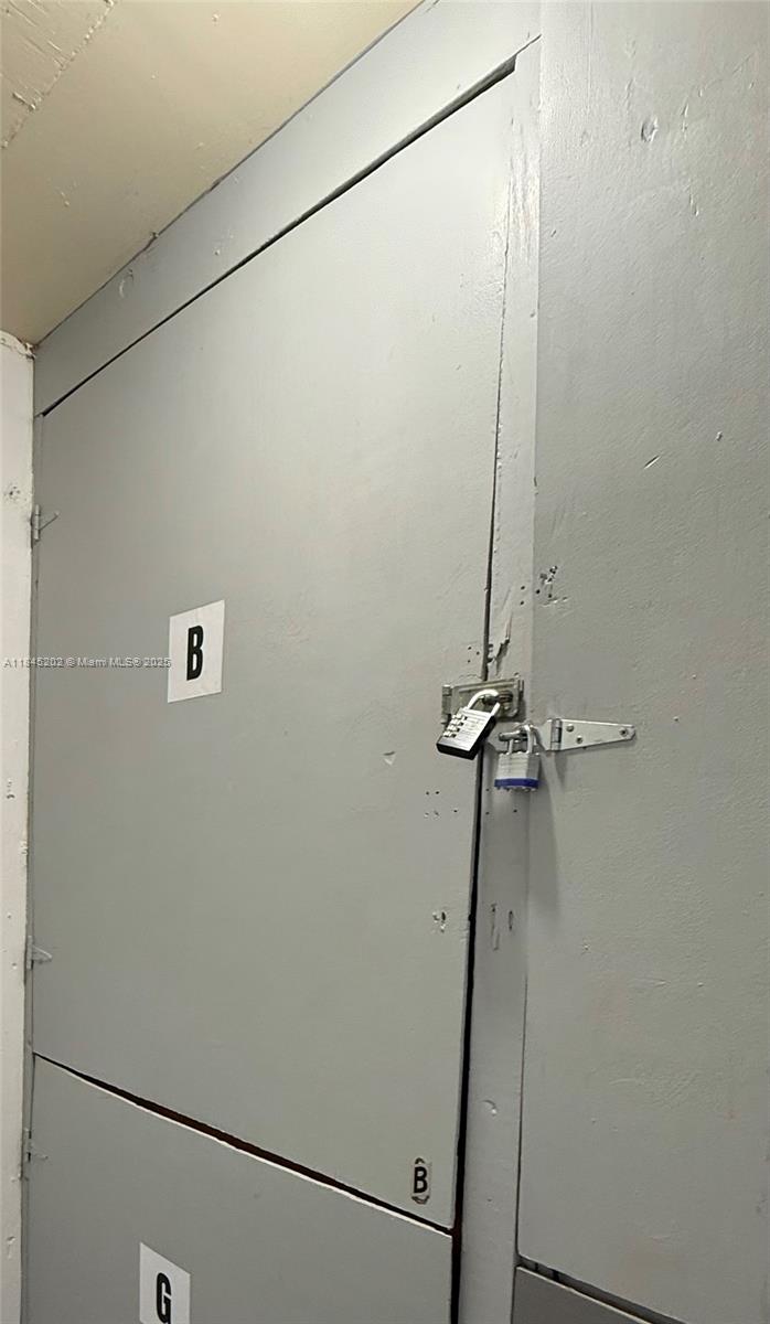 Photo of 1600 Ocean Dr  #7B, Hollywood, Florida, 33019 - Storage room