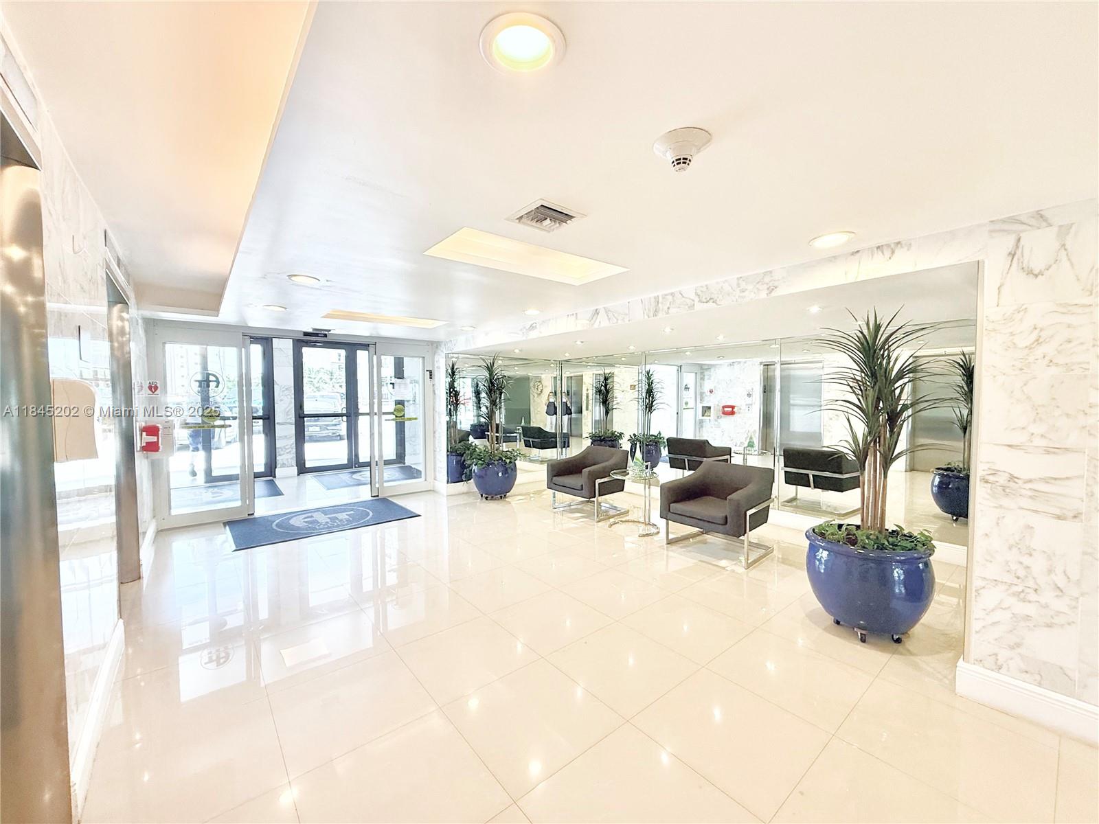 Photo of 1600 Ocean Dr  #7B, Hollywood, Florida, 33019 - 