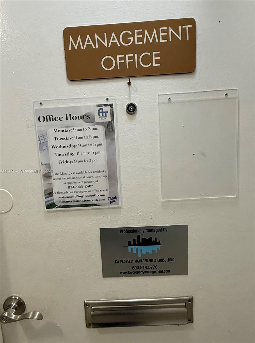 Photo of 1600 Ocean Dr  #7B, Hollywood, Florida, 33019 - Office information