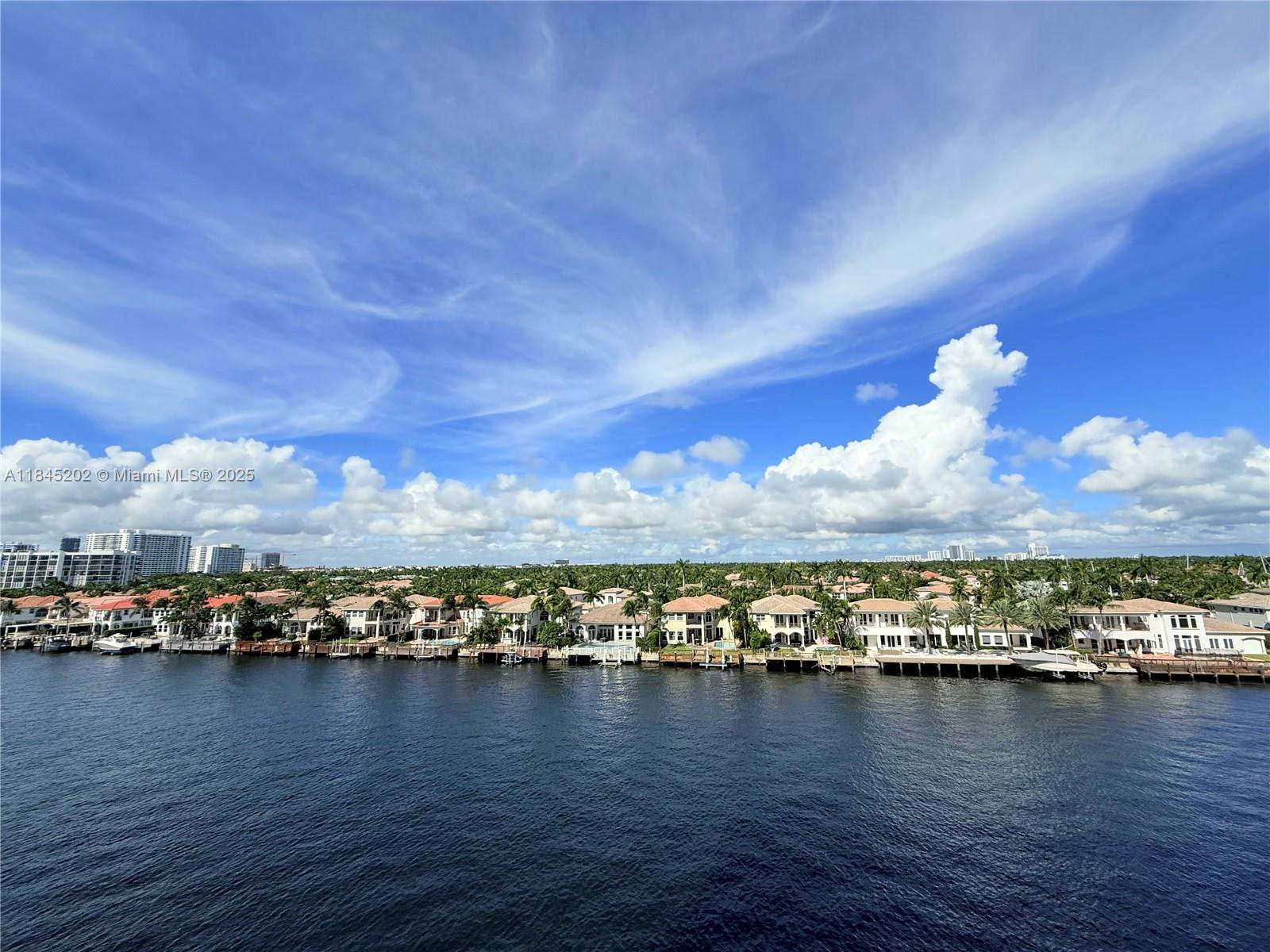 Photo of 1600 Ocean Dr  #7B, Hollywood, Florida, 33019 -