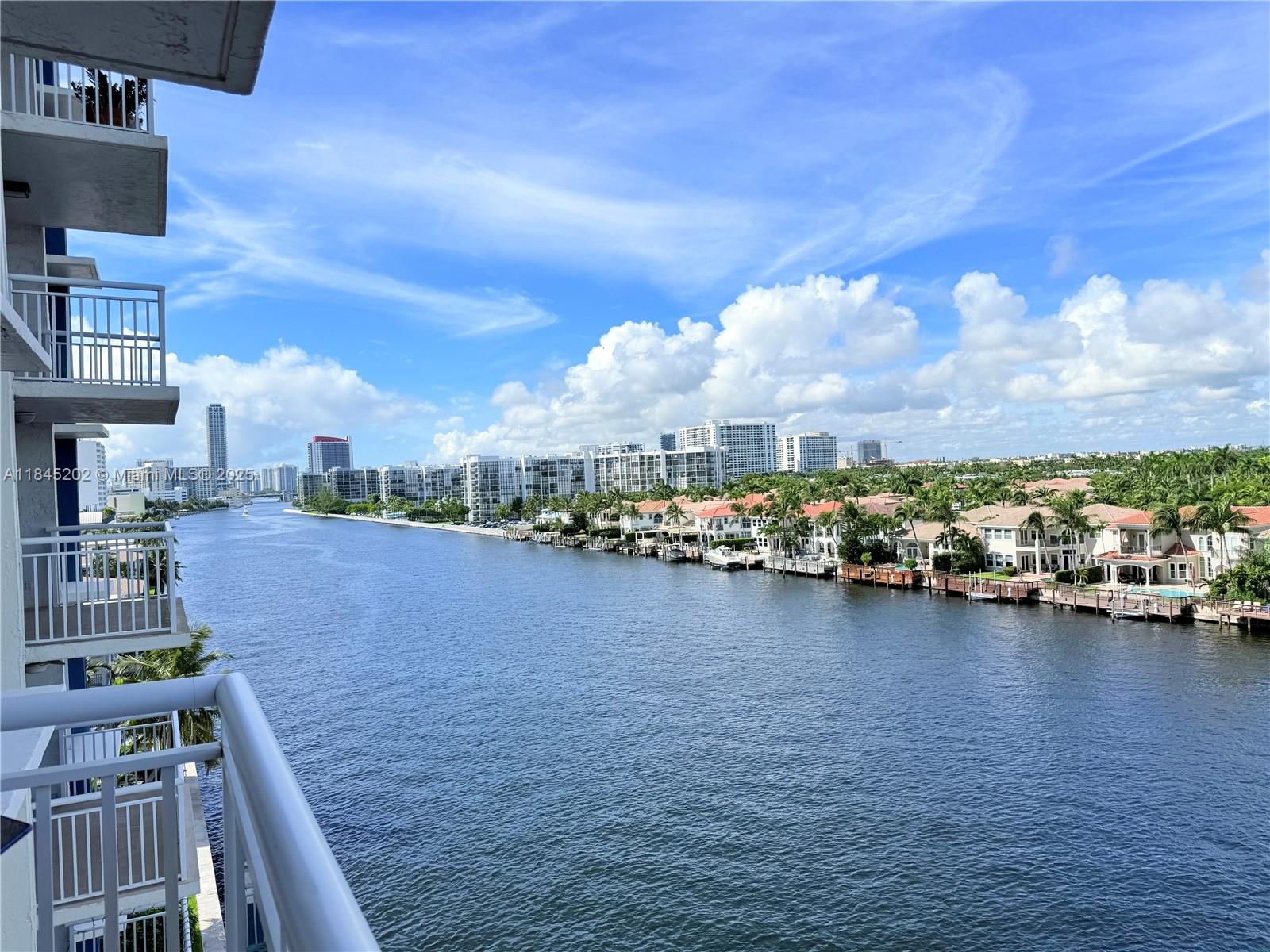 Photo of 1600 Ocean Dr  #7B, Hollywood, Florida, 33019 -