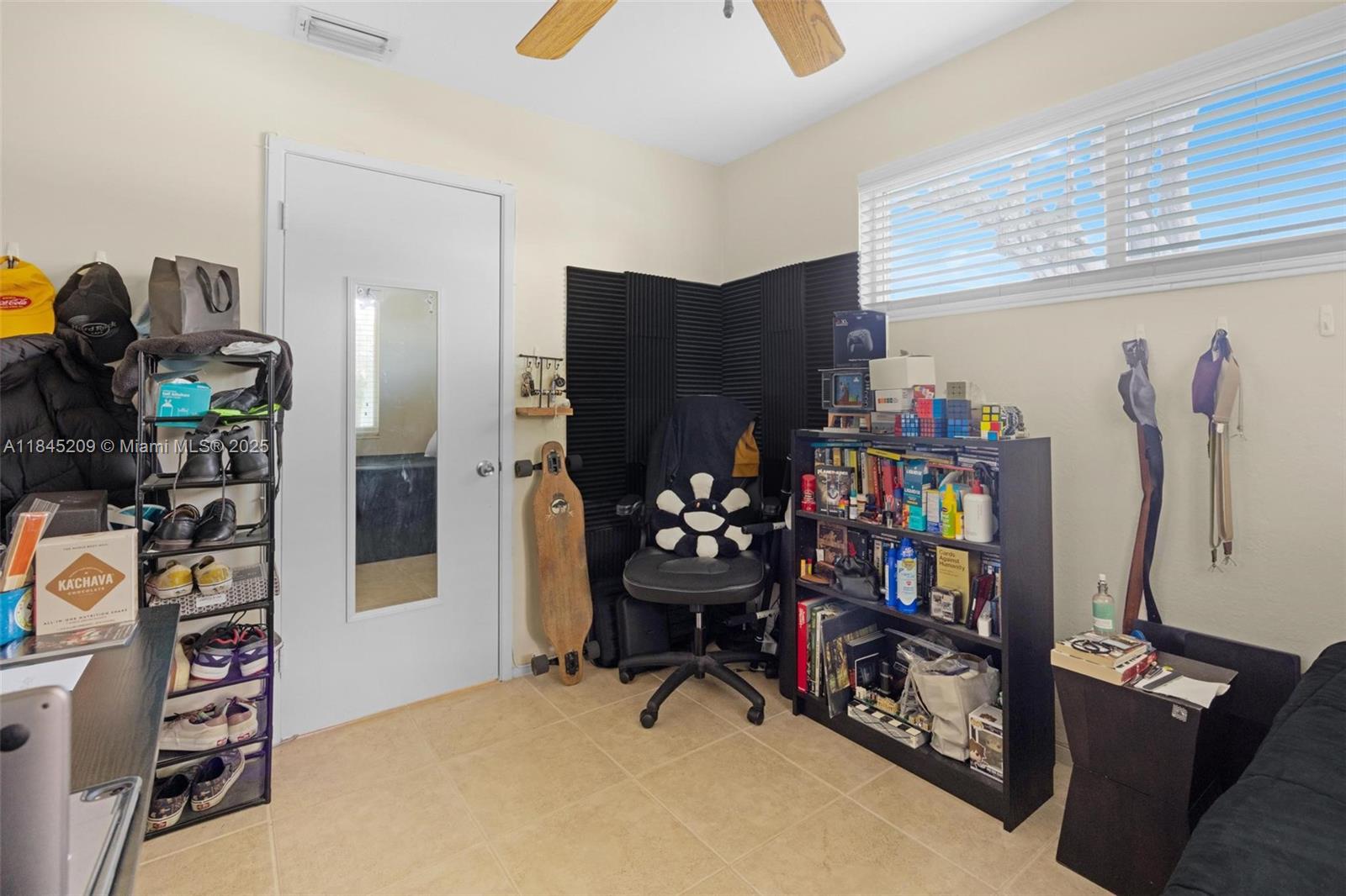 See details / 1828 sq. ft. $ 2025-07-22 0 Photo