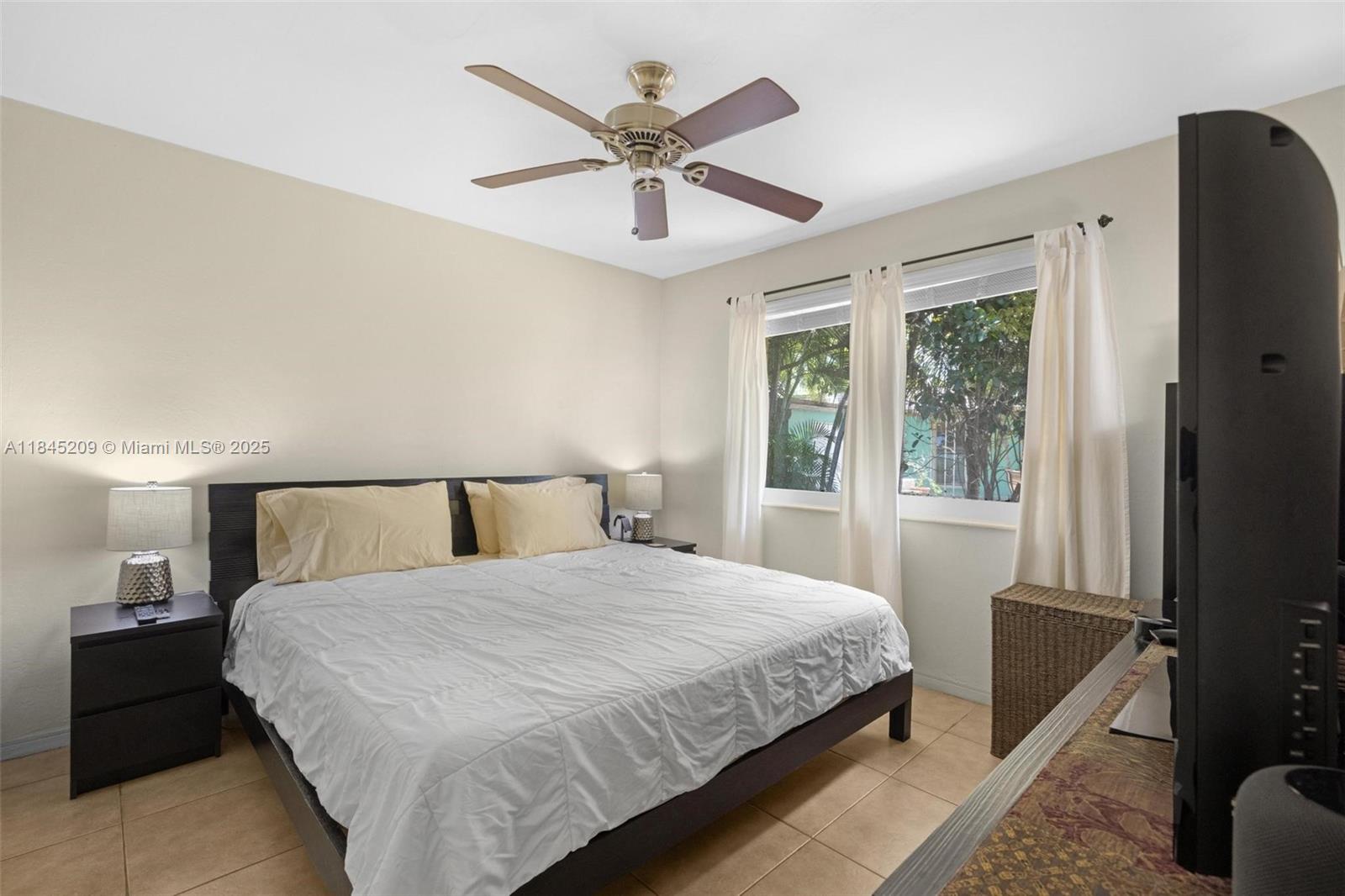 See details / 1828 sq. ft. $ 2025-07-22 0 Photo