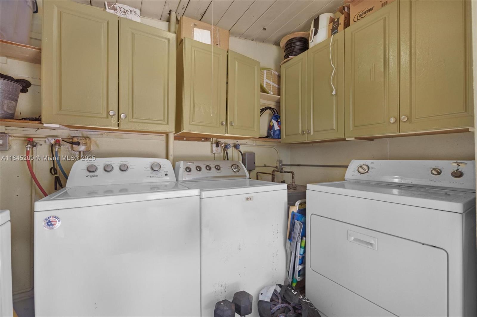 See details / 1828 sq. ft. $ 2025-07-22 0 Photo