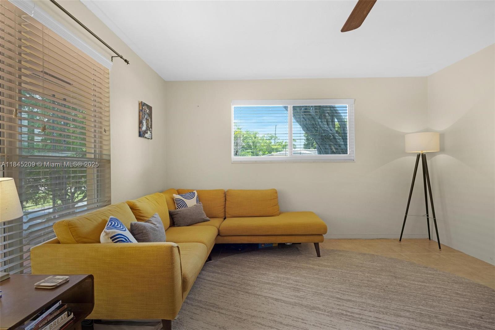 See details / 1828 sq. ft. $ 2025-07-22 0 Photo