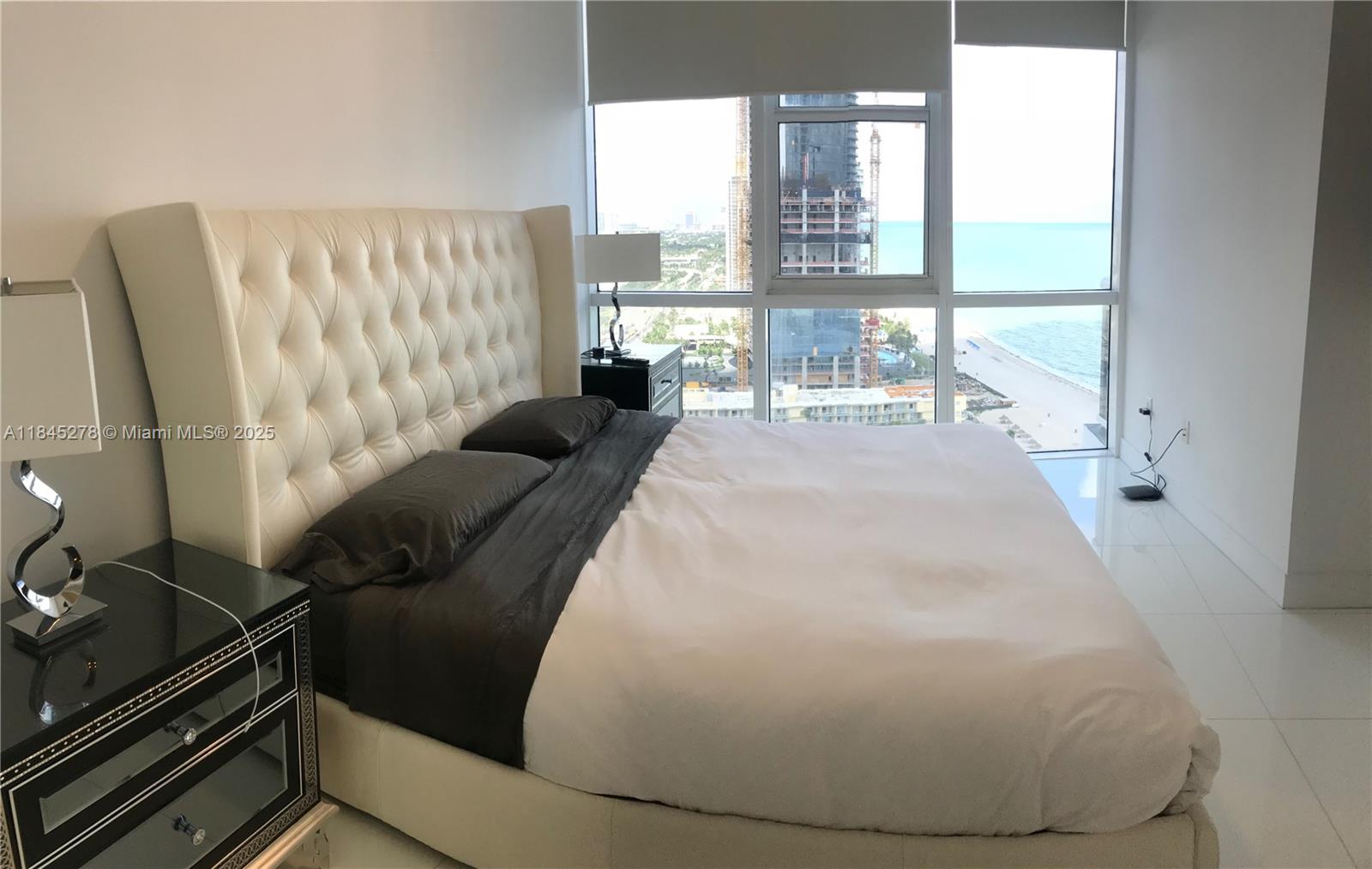 See details 3302 1 / 2 958 sq. ft. $ 2025-07-22 0 Photo