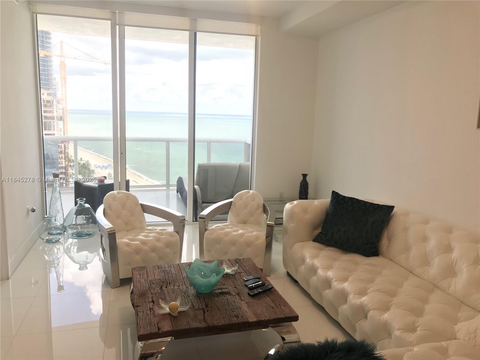 See details 3302 1 / 2 958 sq. ft. $ 2025-07-22 0 Photo