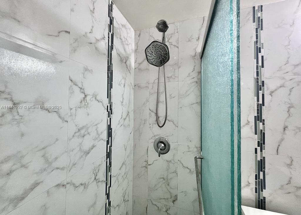 Ver detalles / sq. ft. $ 2025-07-22 0 foto