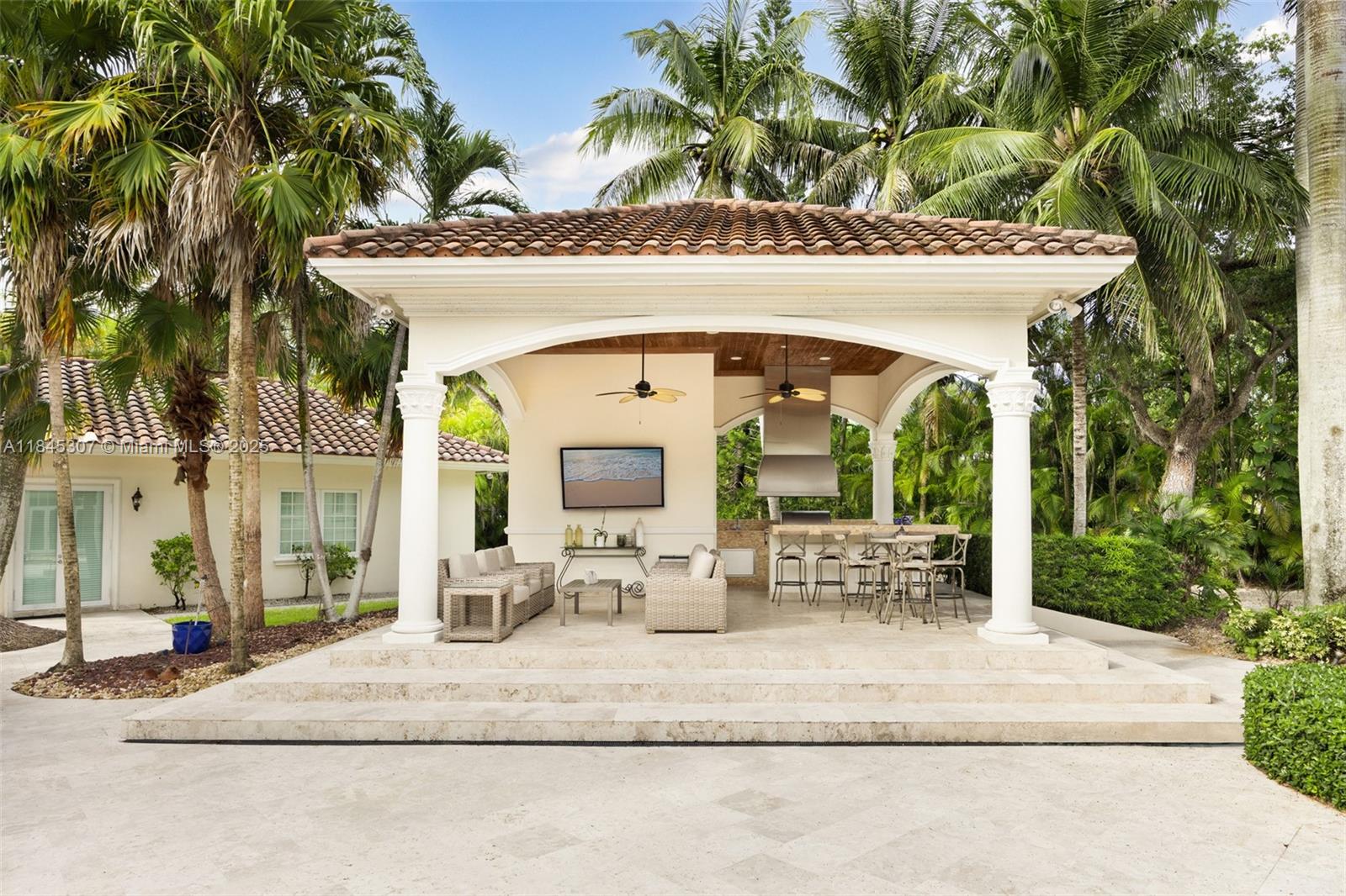 Ver detalles / sq. ft. $ 2025-07-22 0 foto